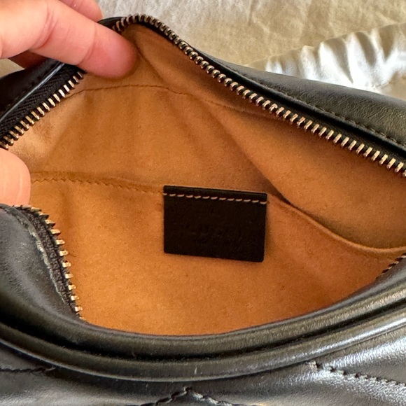 Pre-owned Like New Gucci Marmont Crossbody - Picture 5 of 12